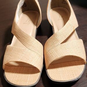 Life strides  marvel sandals cream color